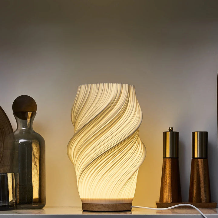 LumaWave™ – Lampe Élégante à Lumière Personnalisable