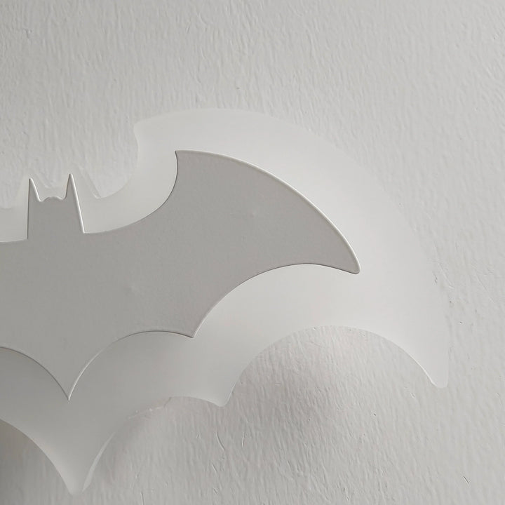 LumiBat™ – Applique Chambre Enfant au Style Super-Héros