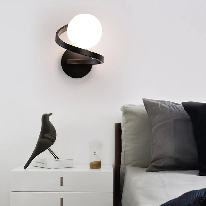 ScandiLume™ – Applique Murale Sphérique au Design Nordique