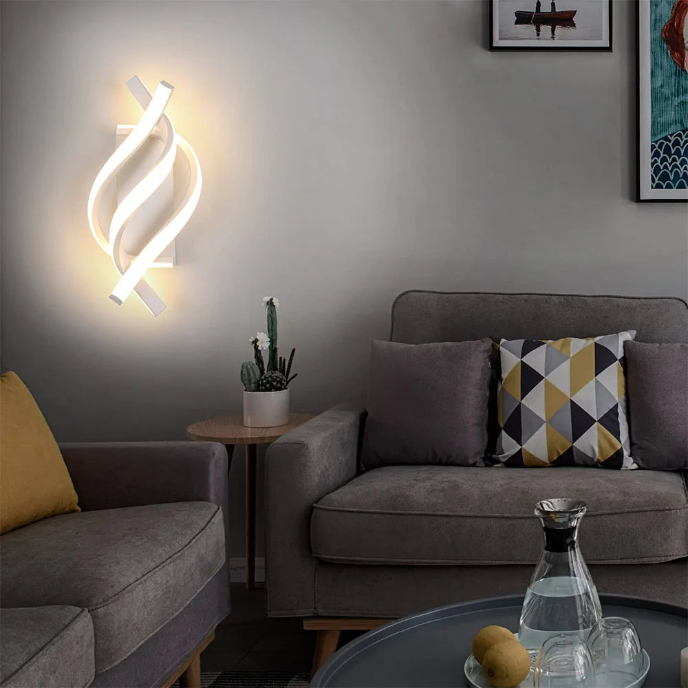 LumiVolta™ – Éclairage Mural Spirale Chic et Innovant