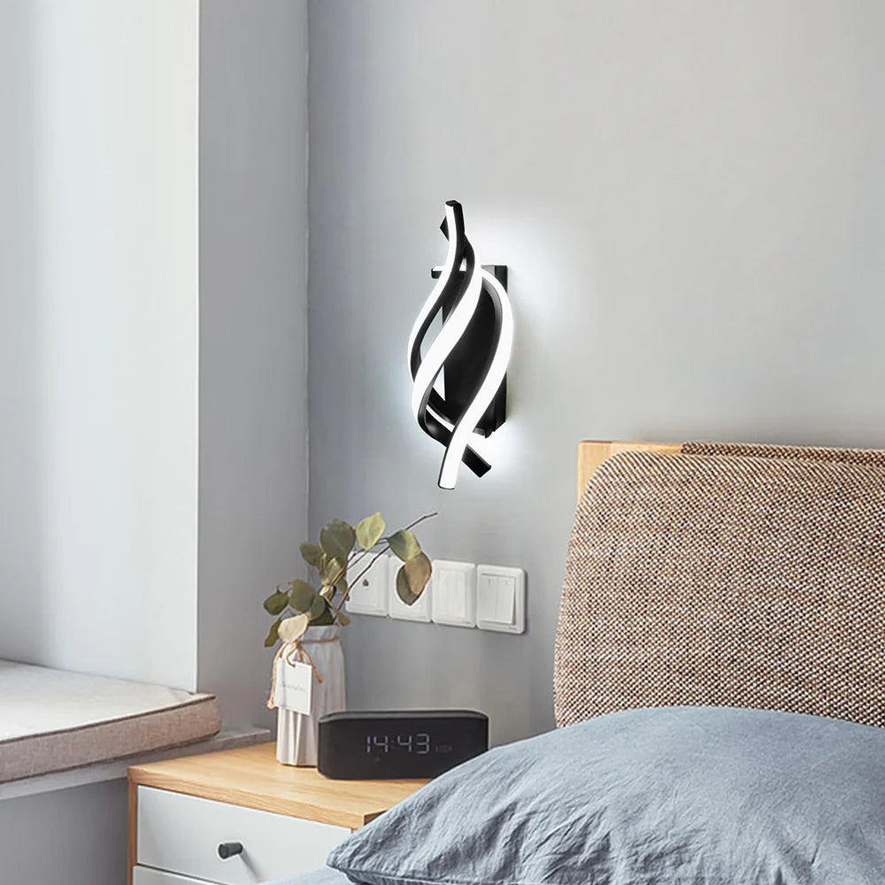 LumiVolta™ – Éclairage Mural Spirale Chic et Innovant