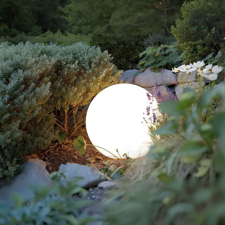 LumiOrbe™ – Lampe Sphérique de Jardin Multicolore