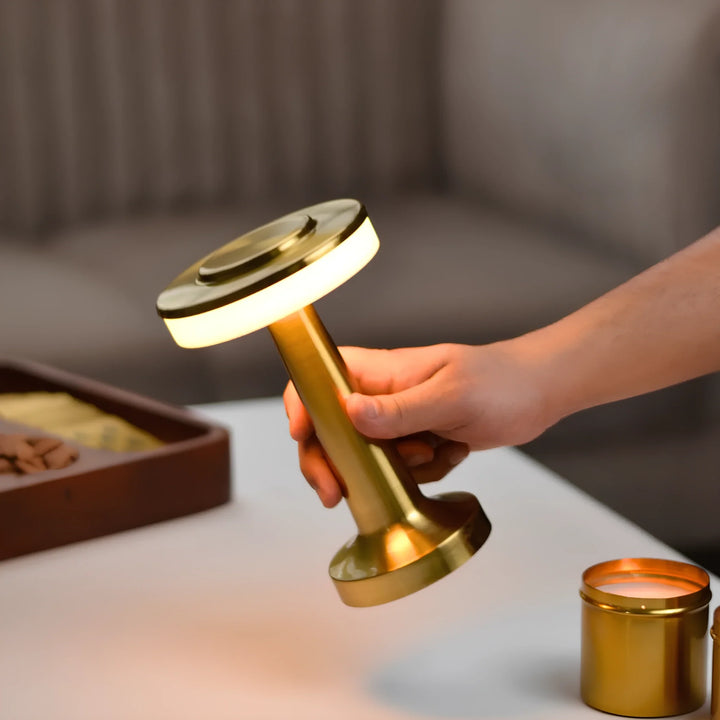 VintageGlow™ – Lampe de Table au Style Rétro