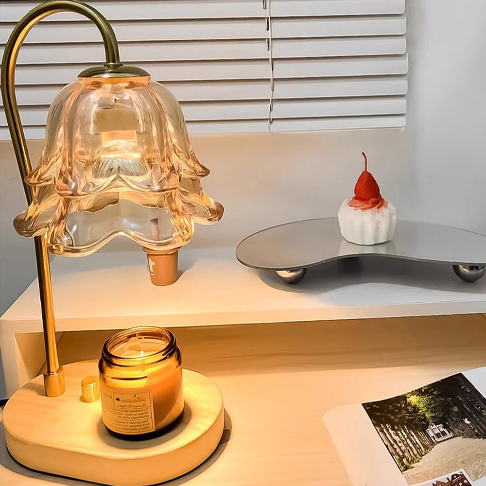 FloréaLuxe™ – Lampe de Table Chic en Verre au Motif Floral