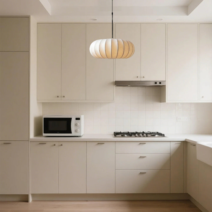 PureLantern™ – Suspension Élégante Style Lanterne