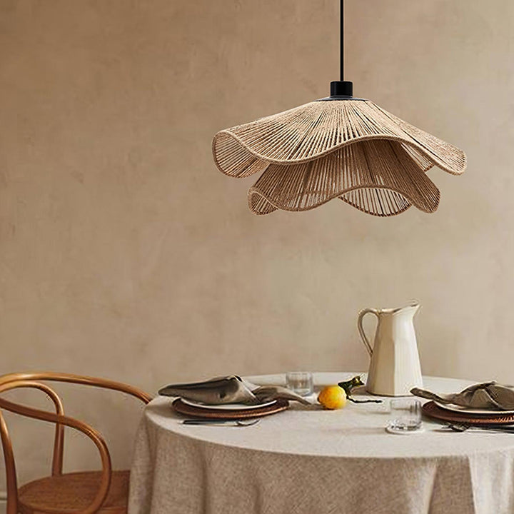 PailleLustre™ – Suspension Rétro au Tressage Naturel