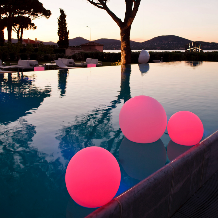 LumiOrbe™ – Lampe Sphérique de Jardin Multicolore