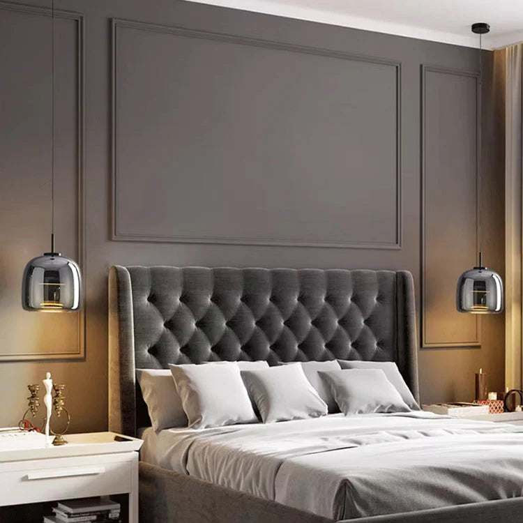 NoctaLumi™ – Lampe Pendante Sombre au Design Raffiné