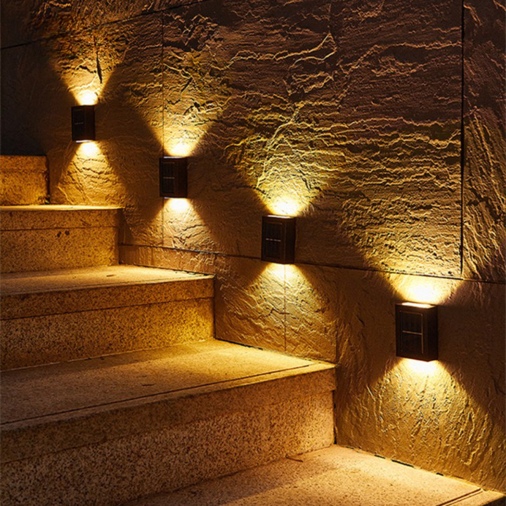 EcoLumière™ – Lampes Solaires Murales Haute Protection
