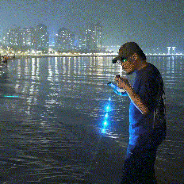 GlowStream™ – Guirlande LED 8M Résistante