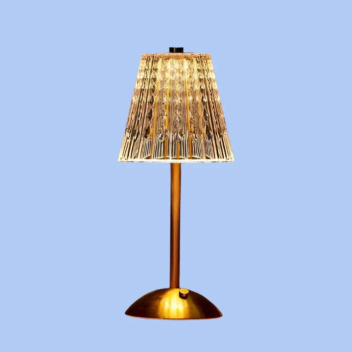 CristalLux™ – Lampe Métal Design Épuré