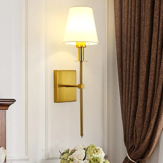 TimelessGlow™ – Applique Murale Classique Élégante