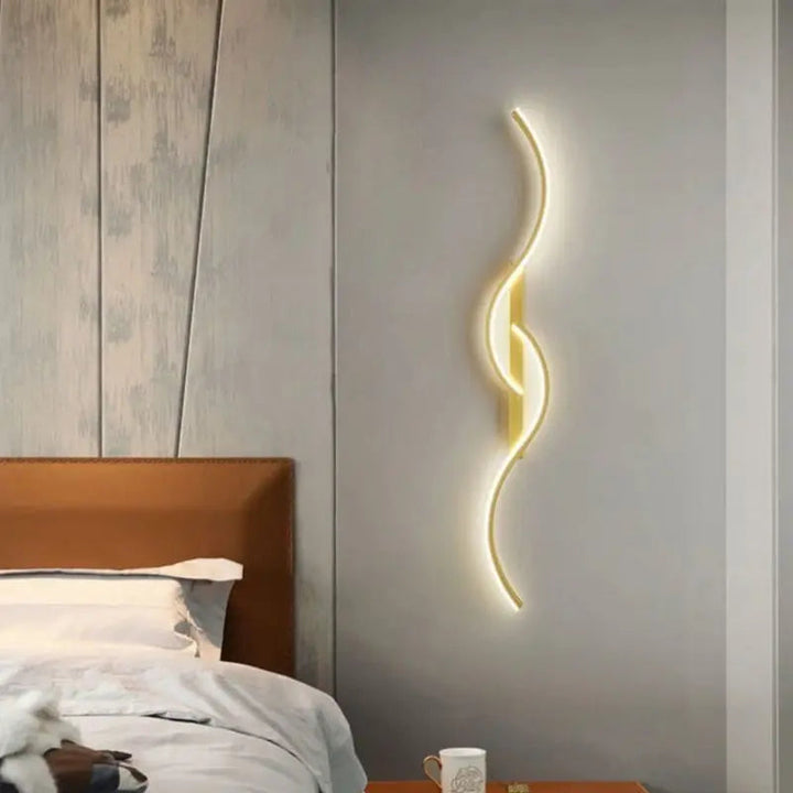 LumiSwerve™ – Applique Murale Ondulée Moderne