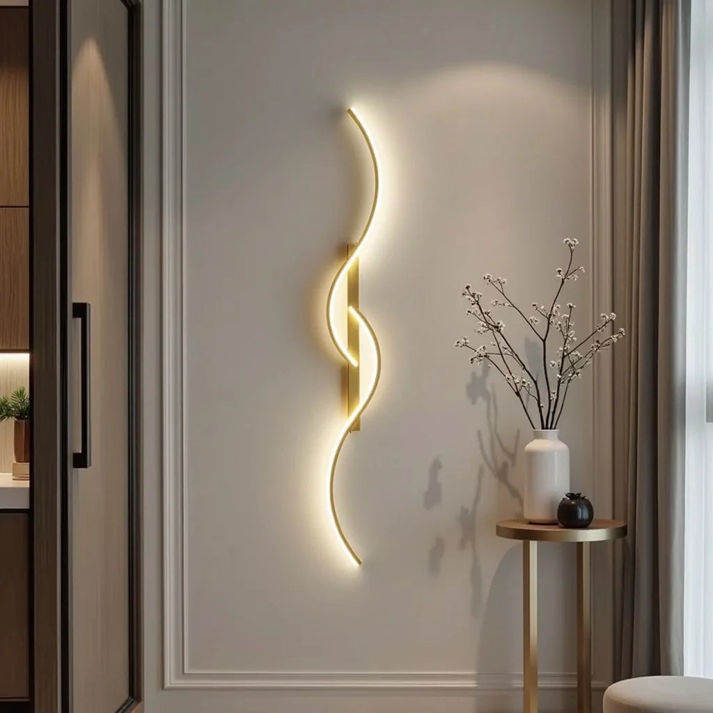 LumiSwerve™ – Applique Murale Ondulée Moderne