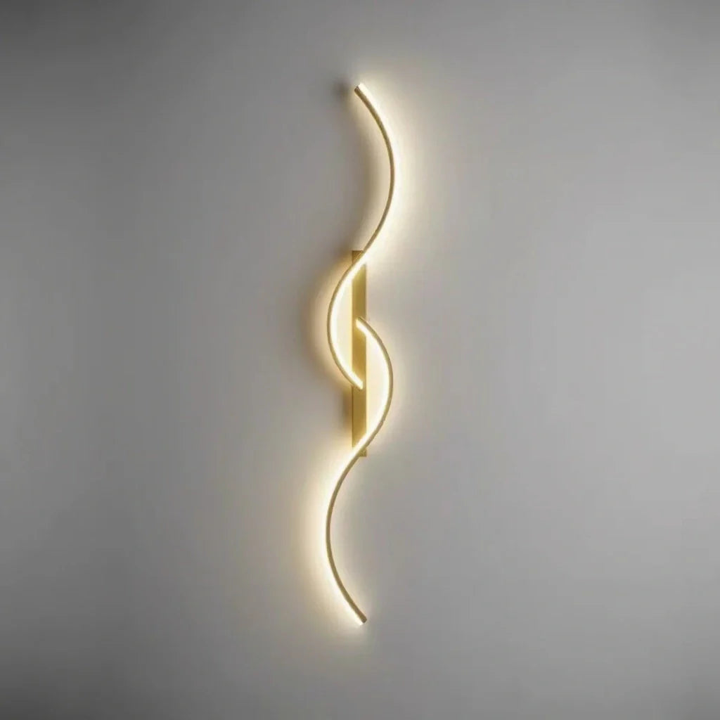 LumiSwerve™ – Applique Murale Ondulée Moderne