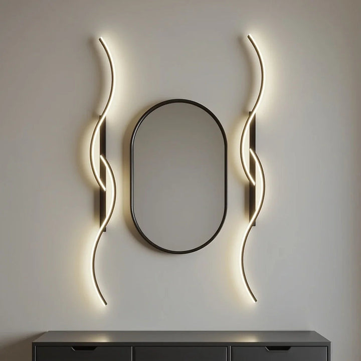 LumiSwerve™ – Applique Murale Ondulée Moderne